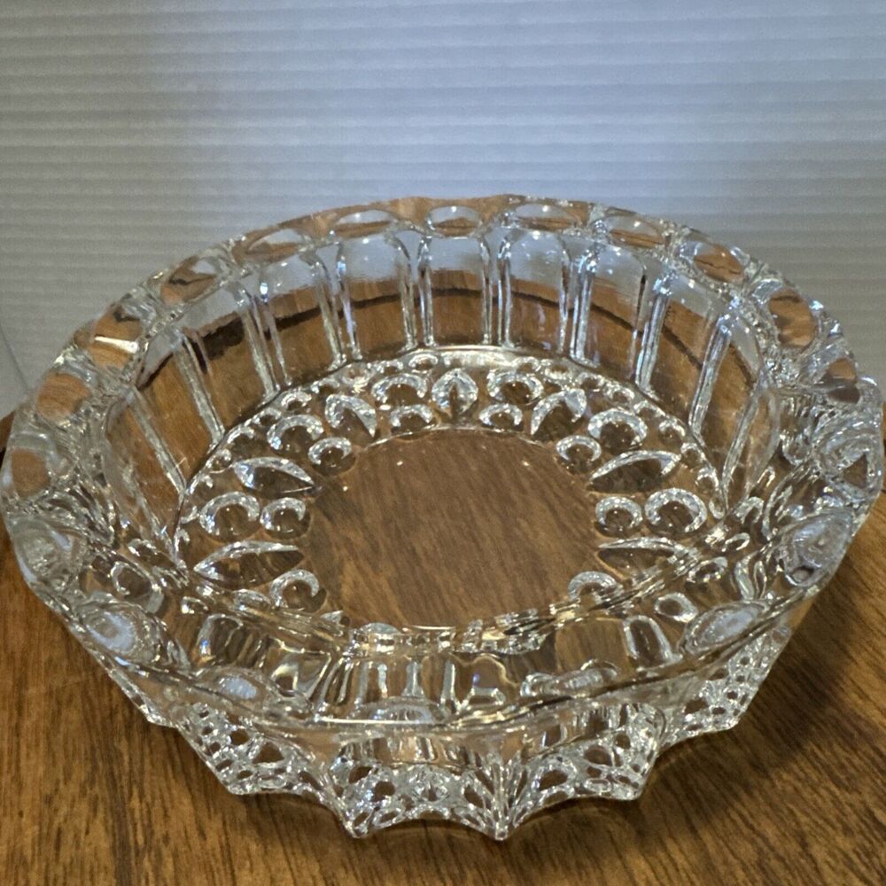VINTAGE KIG INDONESIA HEAVY GLASS ASHTRAY CANDY DISH TRINKET BOWL